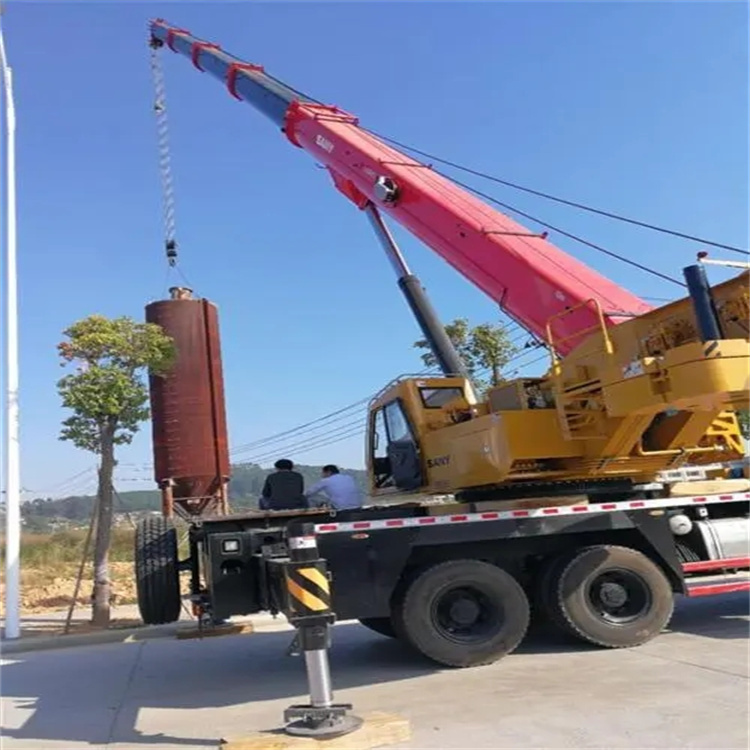 邻水专业吊车租赁多少钱