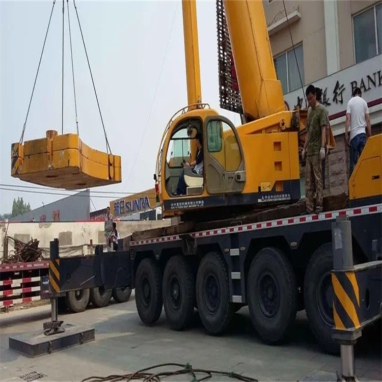 邻水当地吊车出租|机器吊装|75吨|工厂搬迁服务