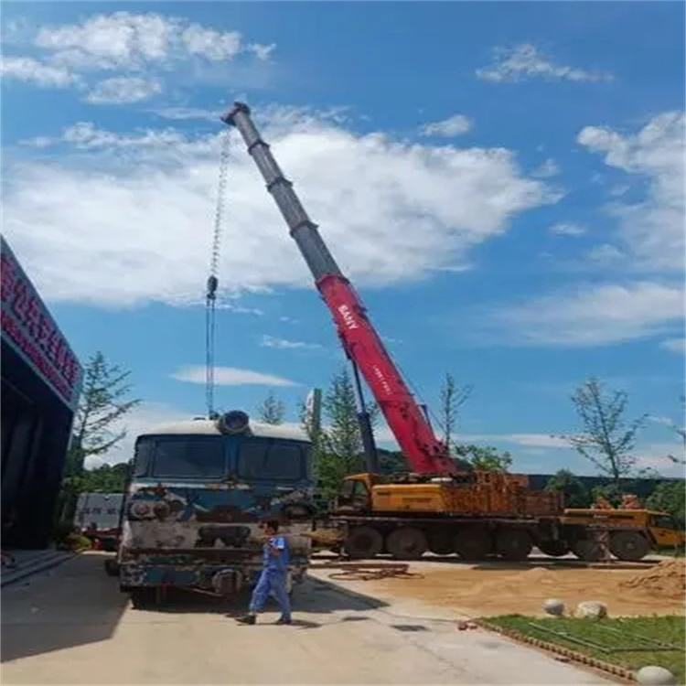 邻水吊车出租｜16吨汽车吊｜工地吊装/设备吊运｜灵活调度_专业团队